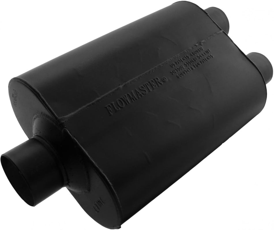 Flowmaster 9530452 Super 40 Muffler - 3.00 Center IN / 2.50 Dual OUT - Aggressive Sound