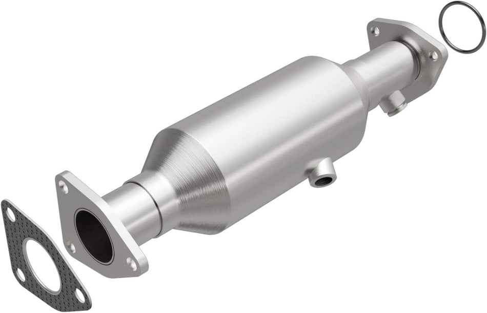 MagnaFlow 448402 Direct Fit Catalytic Converter (CARB compliant)