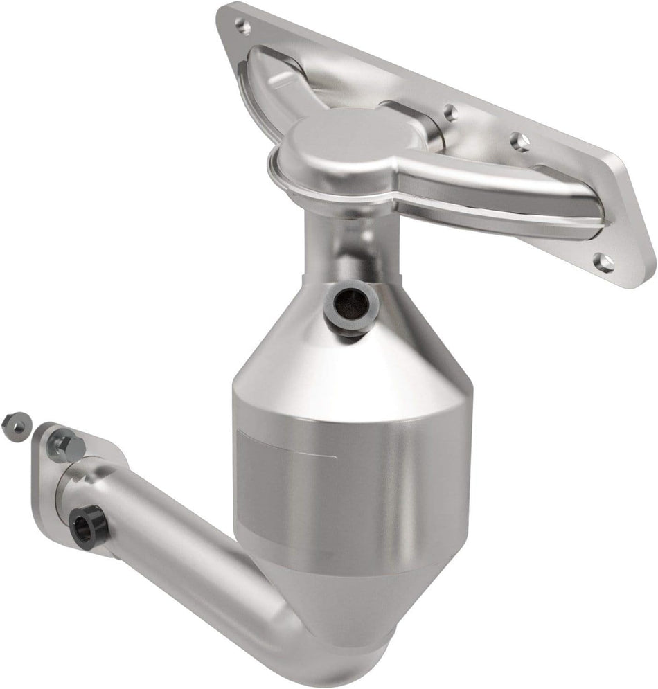 MagnaFlow 452863 Direct Fit Catalytic Converter (CARB compliant)